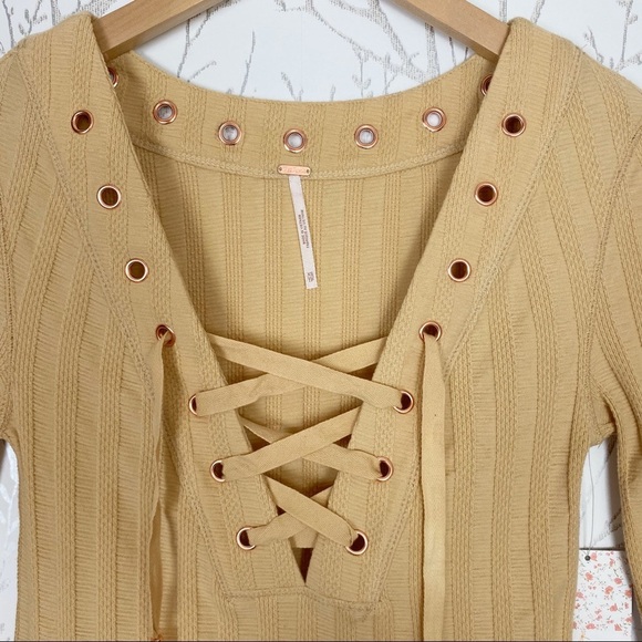 FREE PEOPLE Ice Cold Sun Fade Henley Lace Corset V-neck Top NWT XS - Picture 7 of 11